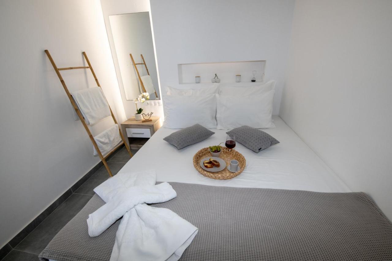 Sofia'S Apartment คามารี ภายนอก รูปภาพ