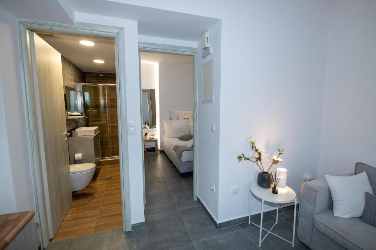 Sofia'S Apartment คามารี ภายนอก รูปภาพ