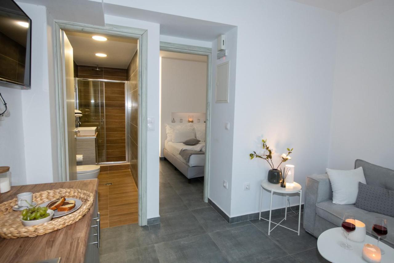 Sofia'S Apartment คามารี ภายนอก รูปภาพ