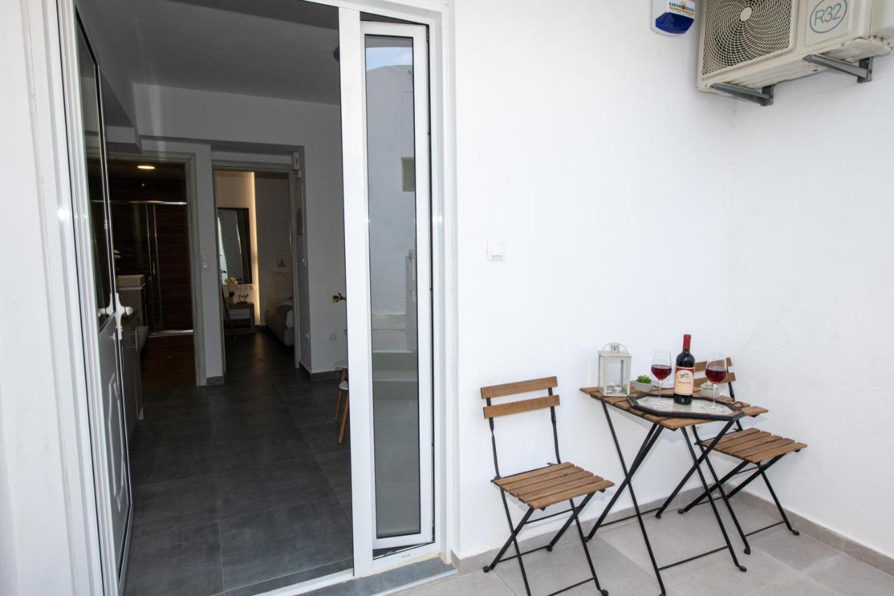 Sofia'S Apartment คามารี ภายนอก รูปภาพ