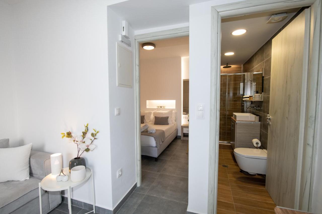 Sofia'S Apartment คามารี ภายนอก รูปภาพ